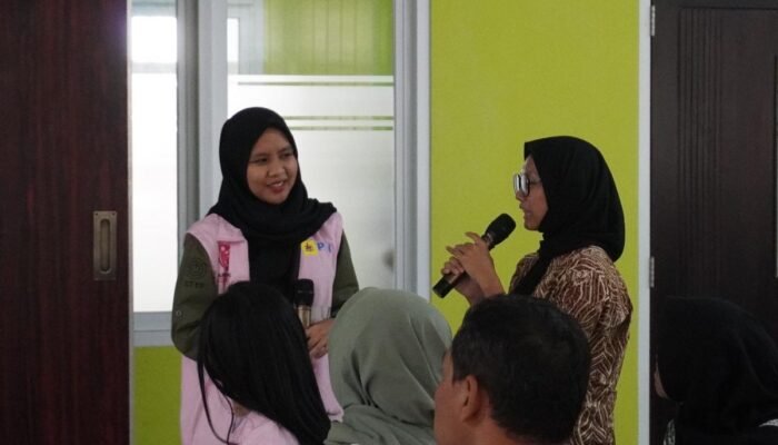 Goes to Campus, Srikandi PLN Sukabumi Sosialisasikan PLN Mobile di IPB University