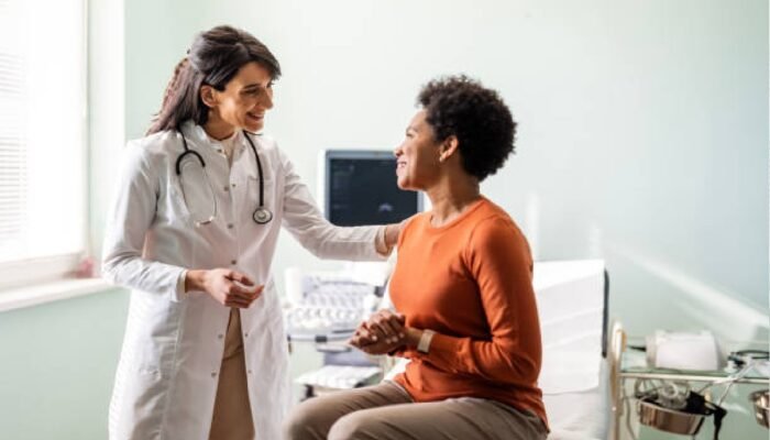 Bayar di Meja Poli: Saat Kesehatan Jadi Tagihan, Mengurangi Beban Out-of-Pocket di Faskes